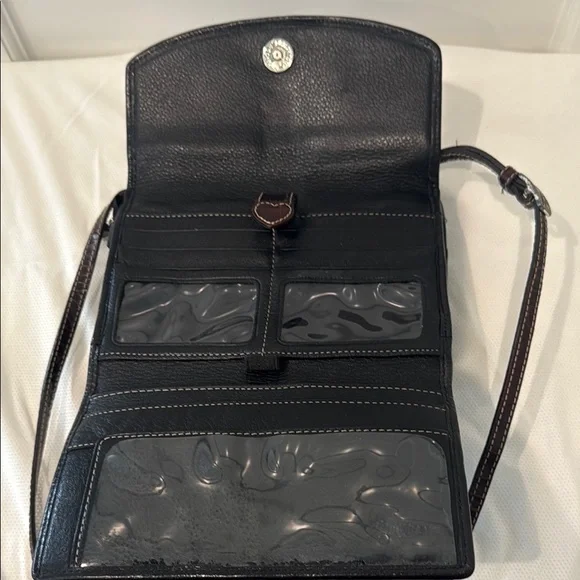 Brighton Vintage Black and Brown Crossbody Bag with Adjustable Straps - Picture 2 of 6